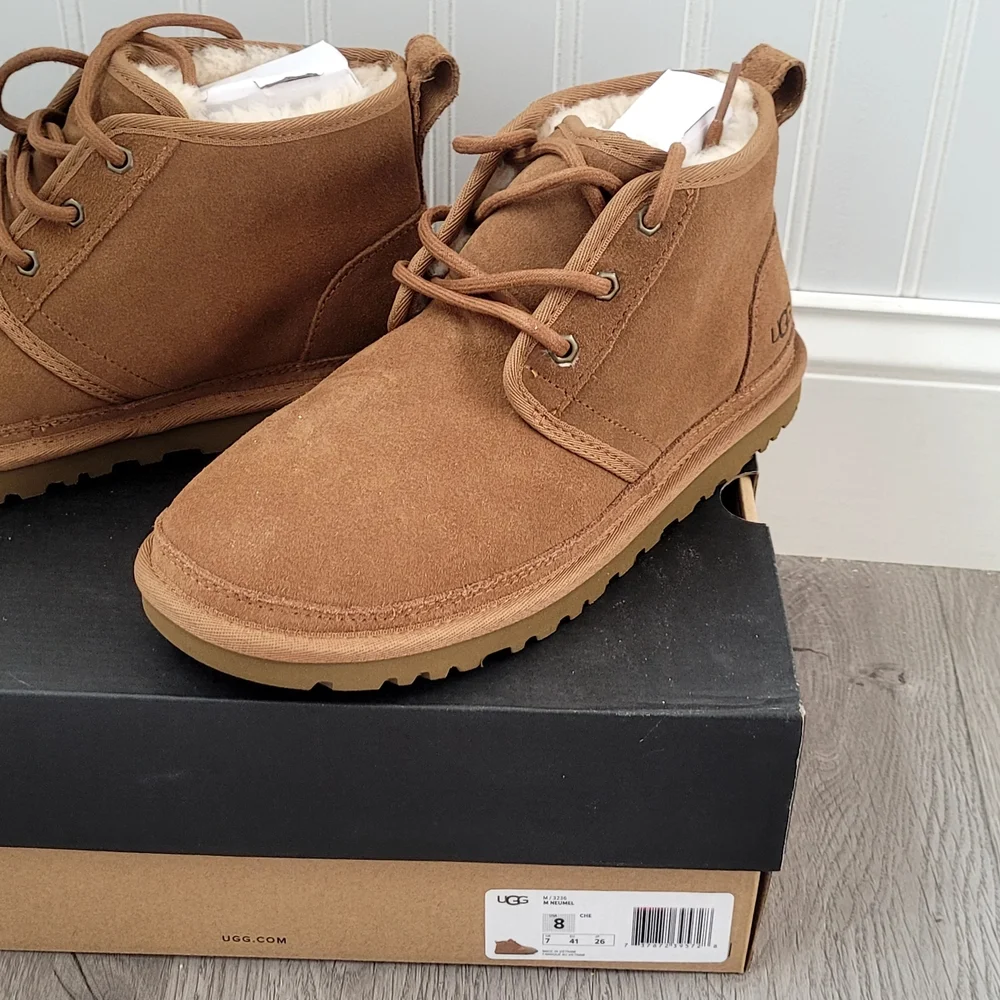 New Never Used With Box UGG Neumel Men's Boots in Chestnut Brown - Picture 1 of 2